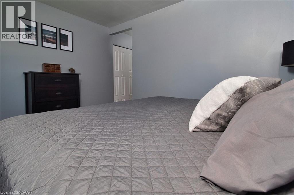 115 UPLANDS Drive thumbnail 17