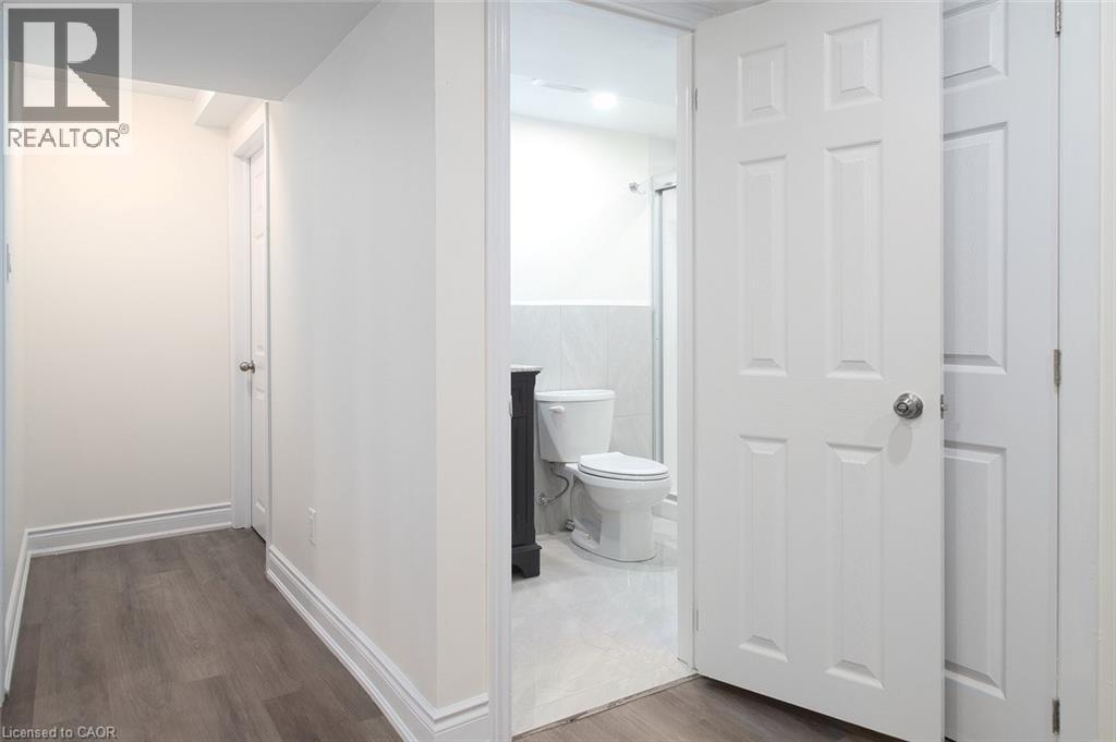 115 UPLANDS Drive thumbnail 35