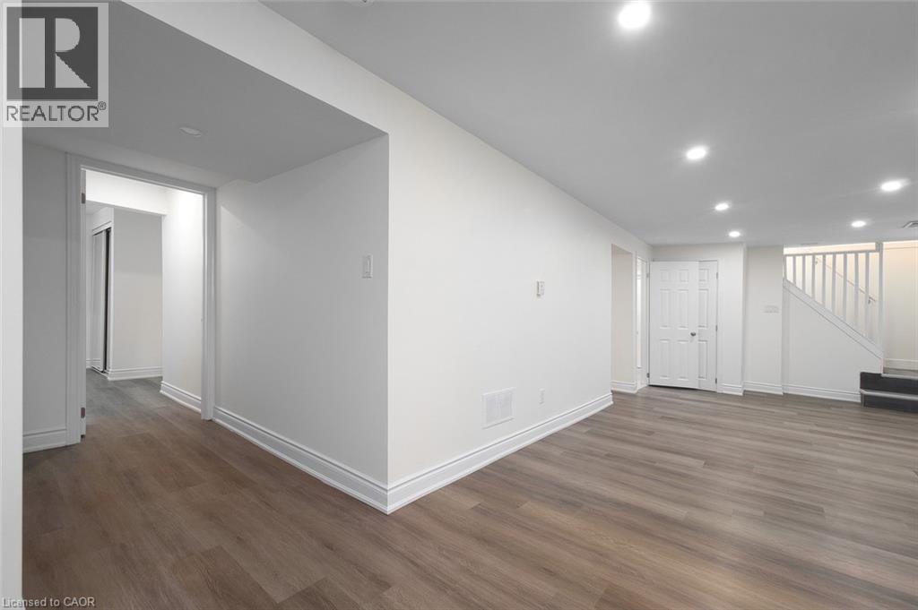 115 UPLANDS Drive thumbnail 27