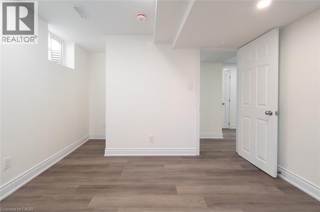 115 UPLANDS Drive thumbnail 29