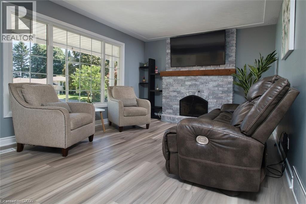 115 UPLANDS Drive thumbnail 8