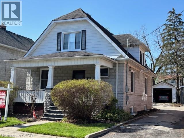 838 MOORE Street thumbnail 2