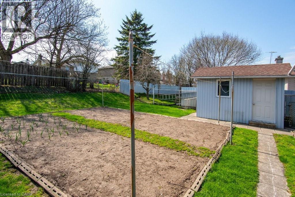 103 QUEENSTON Drive thumbnail 24