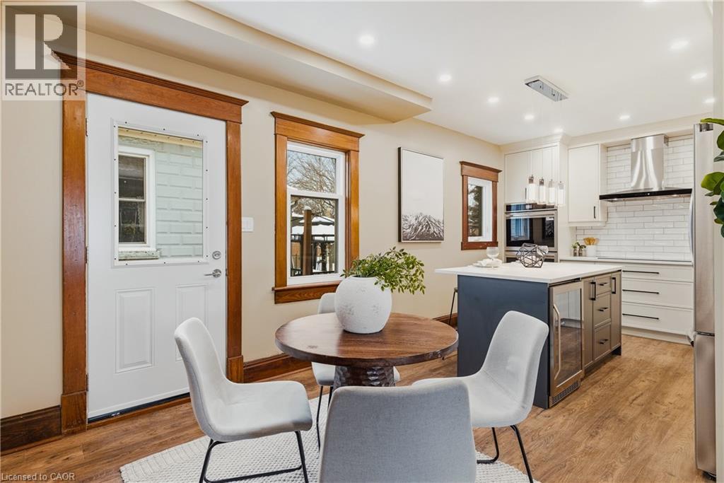 999 VINE Street thumbnail 12