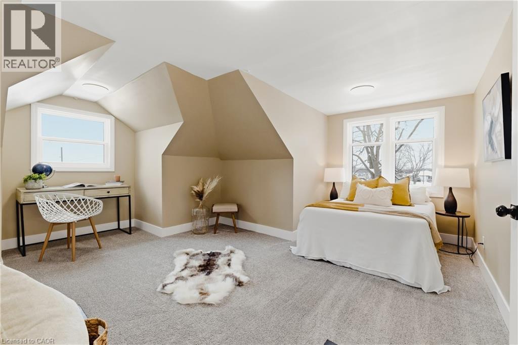 999 VINE Street thumbnail 24