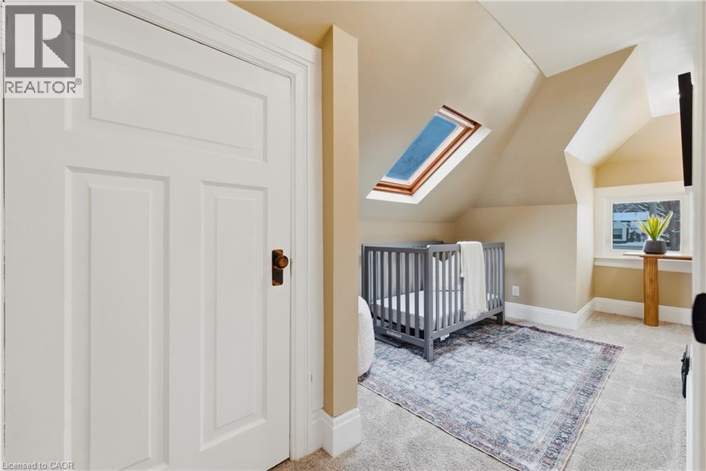 999 VINE Street thumbnail 29