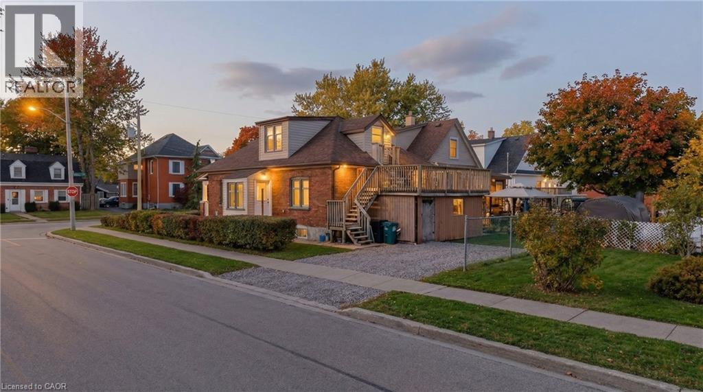 999 VINE Street thumbnail 3