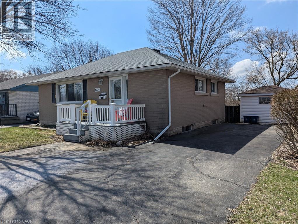 1034 WINTERHALT Avenue thumbnail 3