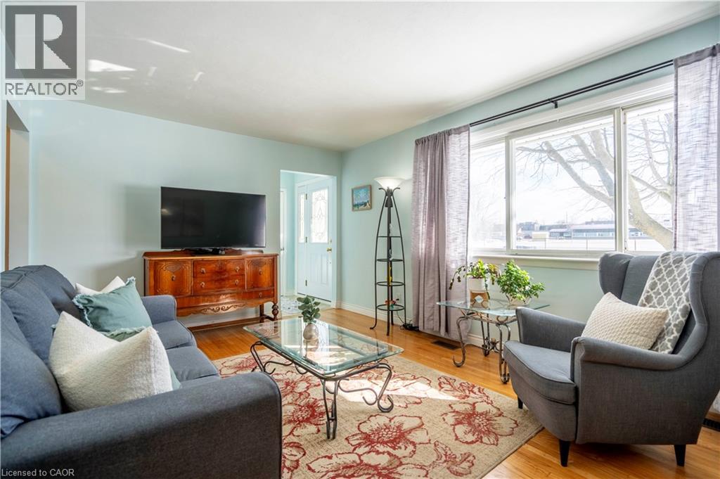 1034 WINTERHALT Avenue thumbnail 6