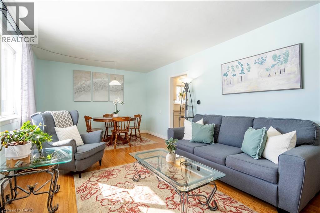 1034 WINTERHALT Avenue thumbnail 9