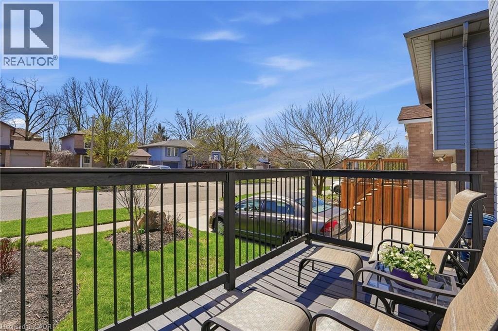 102 IRONSTONE Drive thumbnail 5