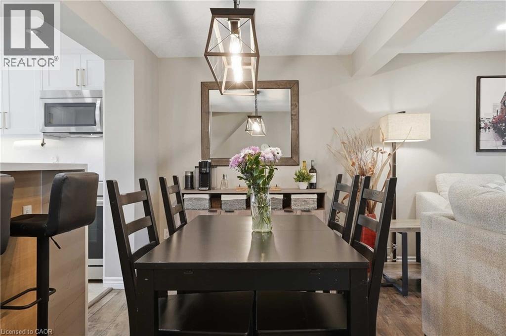 102 IRONSTONE Drive thumbnail 9