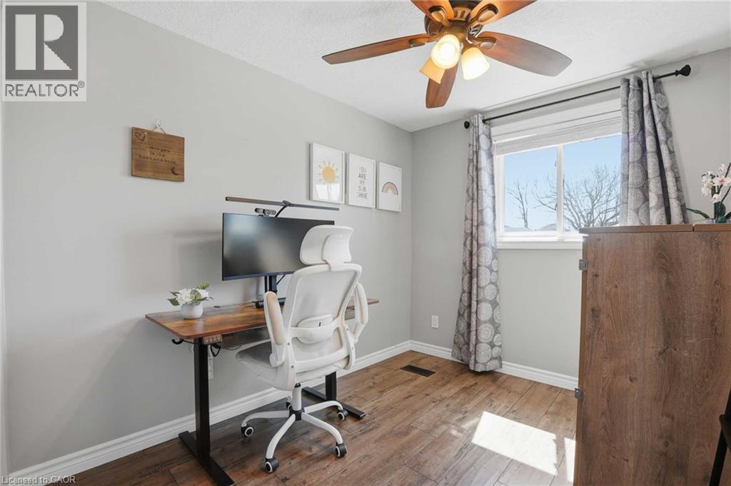 102 IRONSTONE Drive thumbnail 24