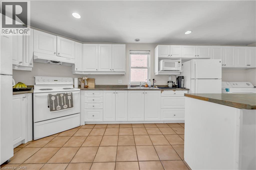 24 COLUMBIA Street W thumbnail 12