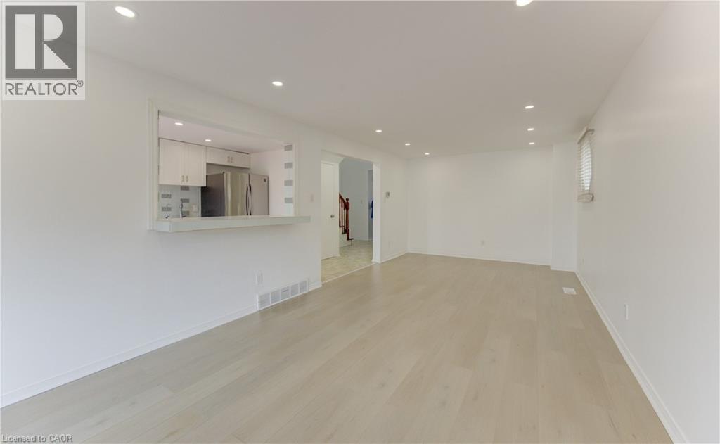 51 CAMROSE Court thumbnail 11