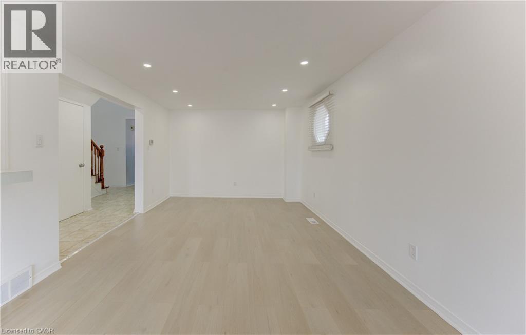 51 CAMROSE Court thumbnail 12