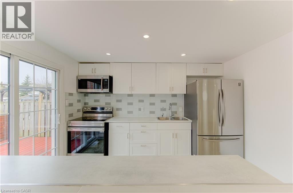 51 CAMROSE Court thumbnail 15