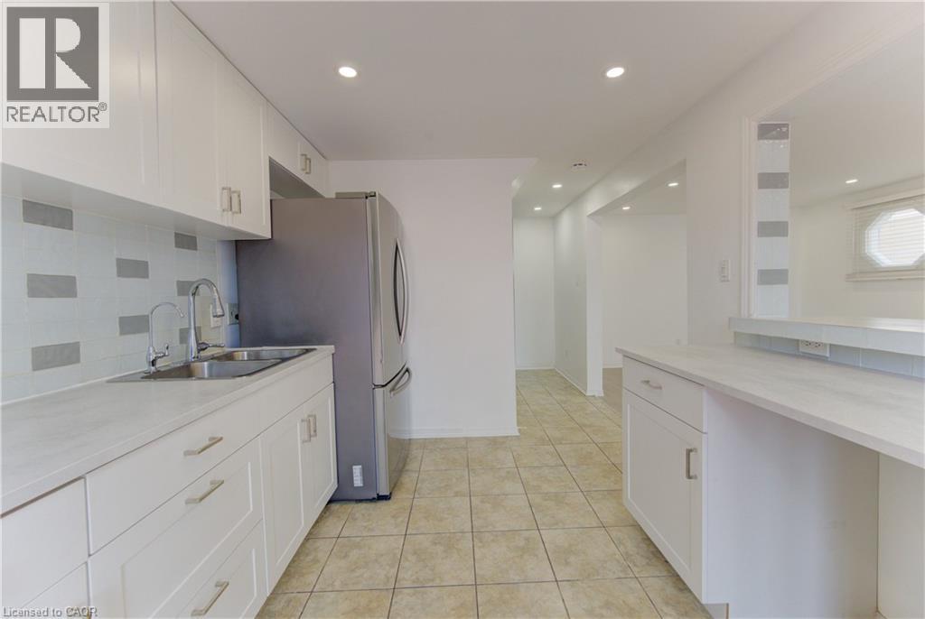 51 CAMROSE Court thumbnail 17