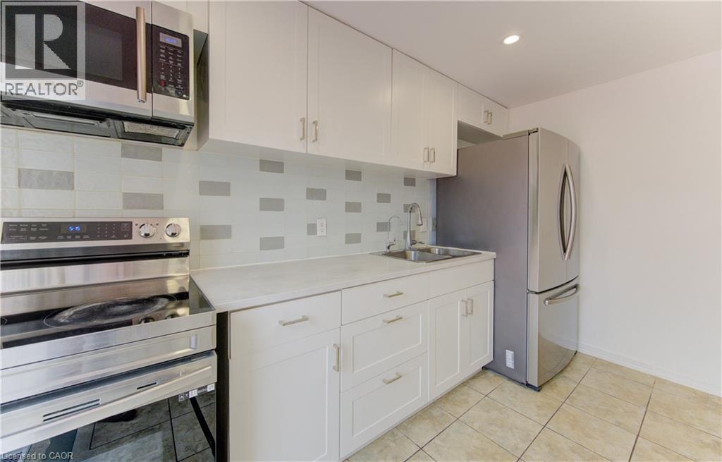 51 CAMROSE Court thumbnail 18