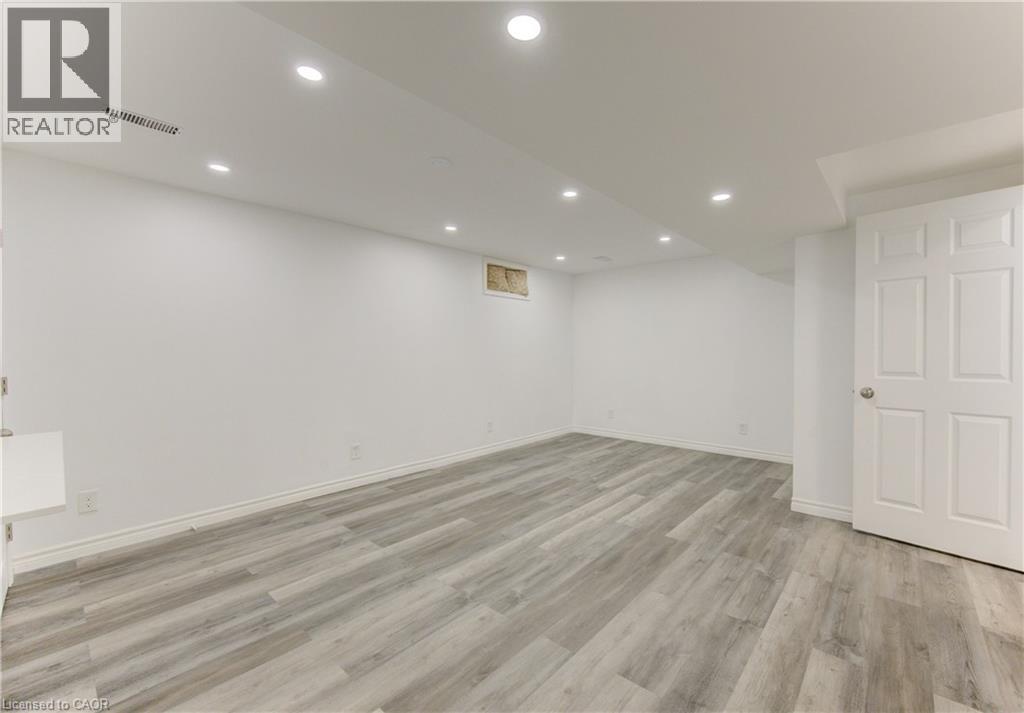 51 CAMROSE Court thumbnail 30