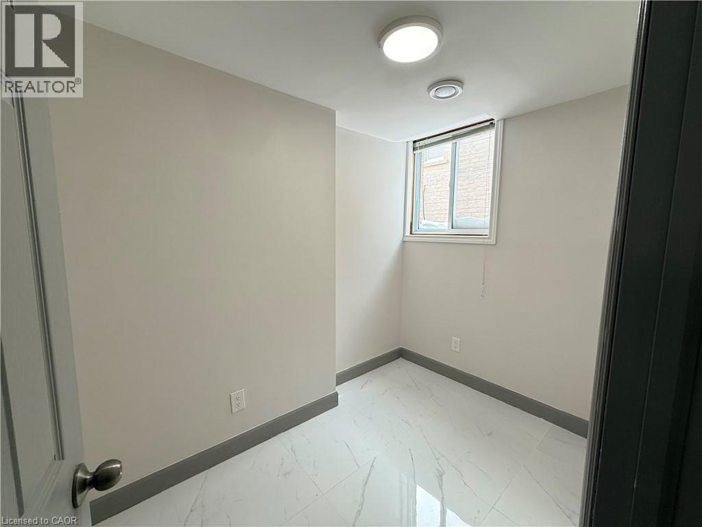 267 GREY FOX Drive thumbnail 18