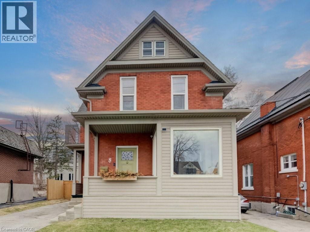 8 SPRING Street E thumbnail 3