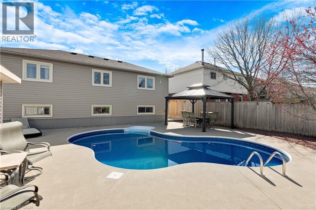 77 MCTAGUE Drive thumbnail 5