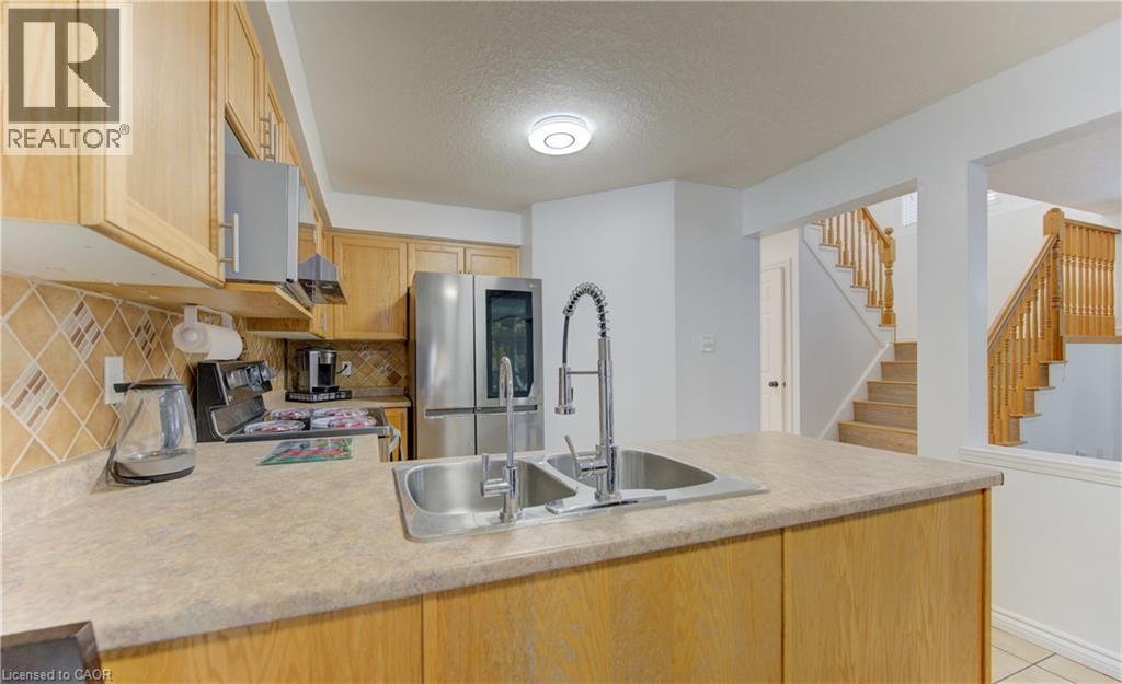 36 LILYWOOD Drive thumbnail 13