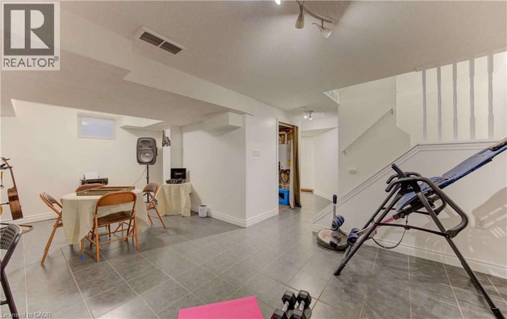 36 LILYWOOD Drive thumbnail 25