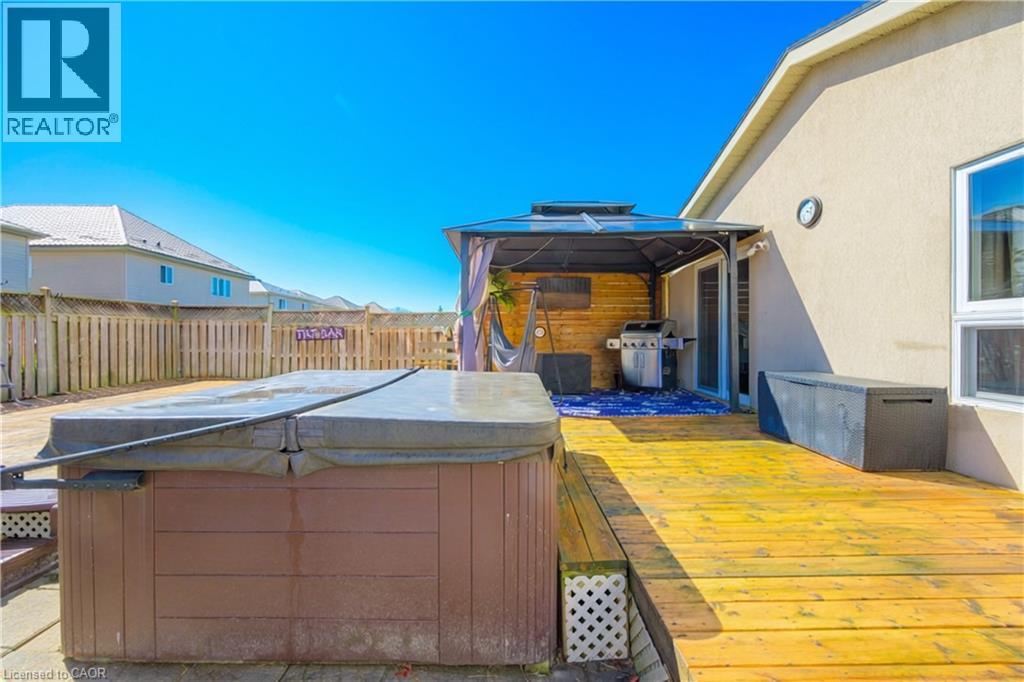 36 LILYWOOD Drive thumbnail 32