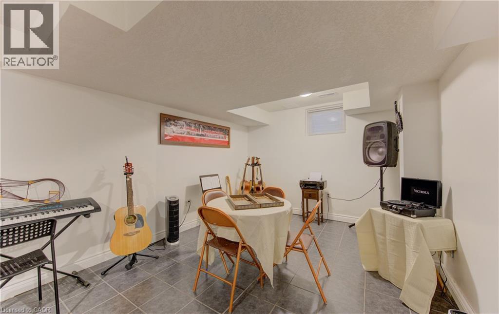 36 LILYWOOD Drive thumbnail 26