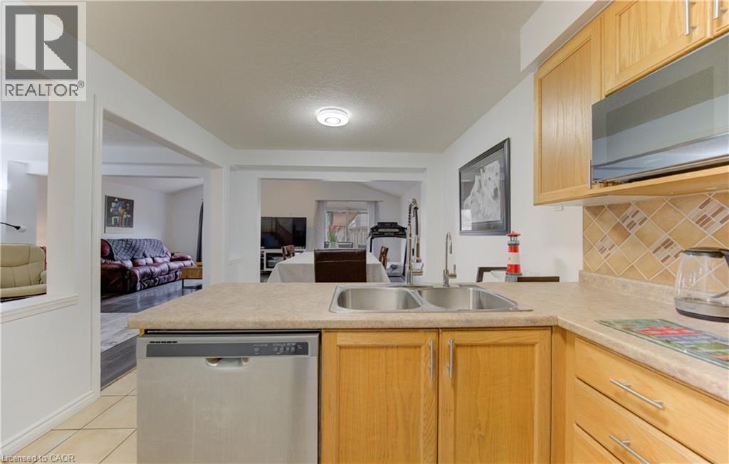 36 LILYWOOD Drive thumbnail 10