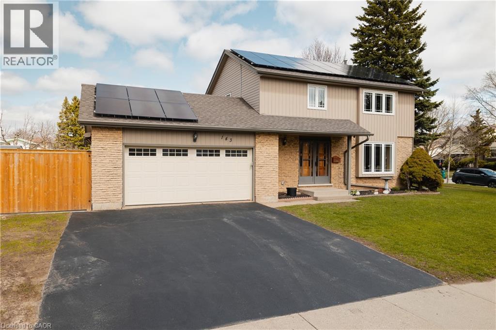 143 ST JEROME Crescent thumbnail 41