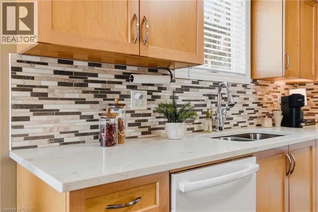 143 ST JEROME Crescent thumbnail 15