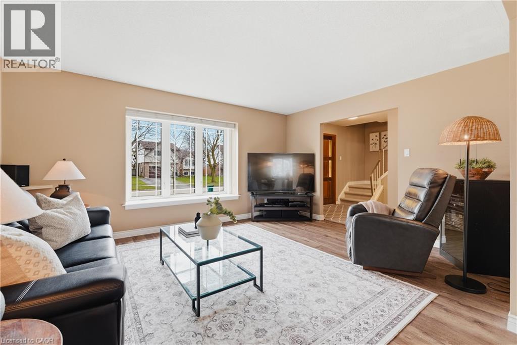 143 ST JEROME Crescent thumbnail 6