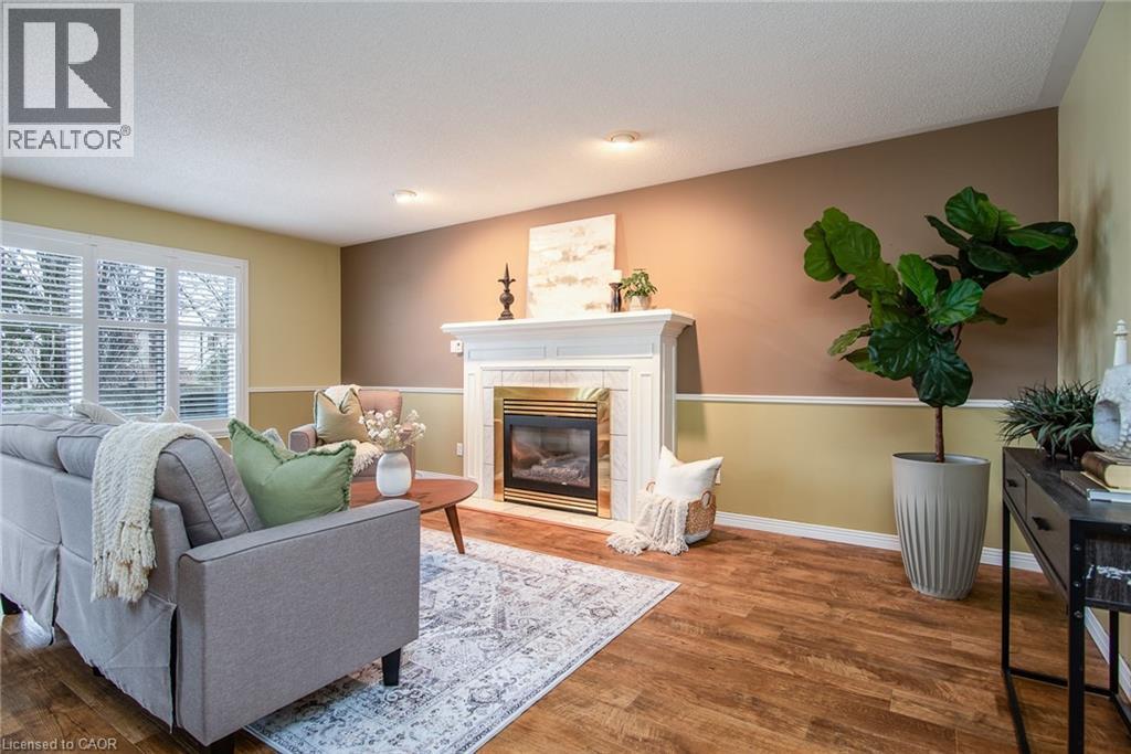 372 GATESTONE Boulevard thumbnail 10