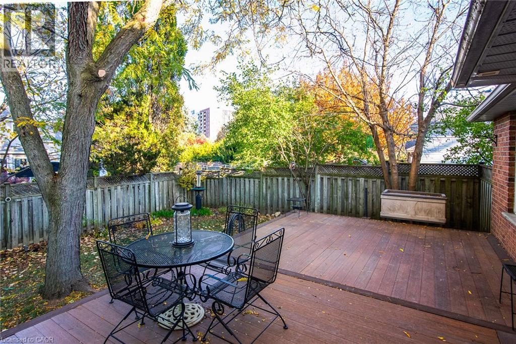 372 GATESTONE Boulevard thumbnail 40