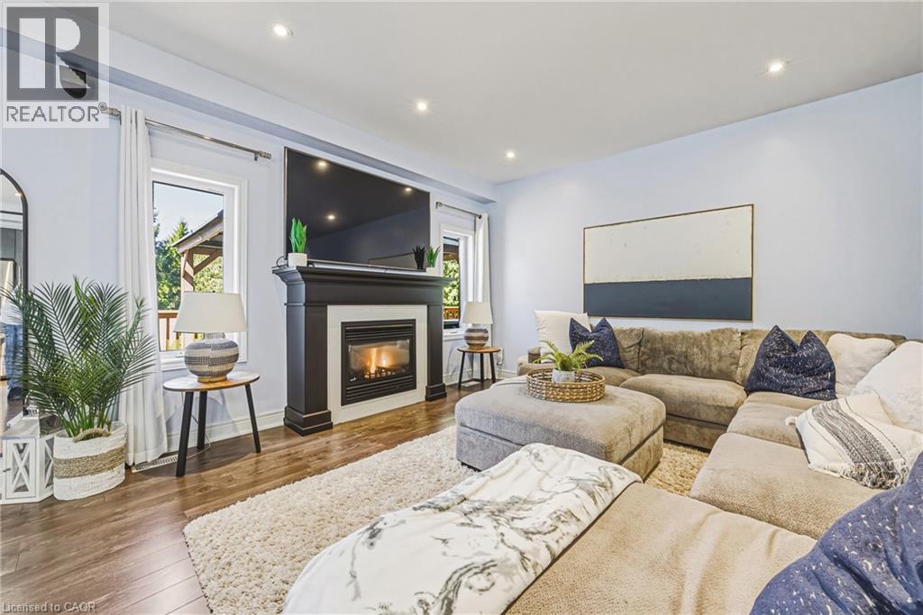 219 WALKER Street thumbnail 5