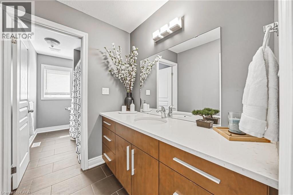 219 WALKER Street thumbnail 27