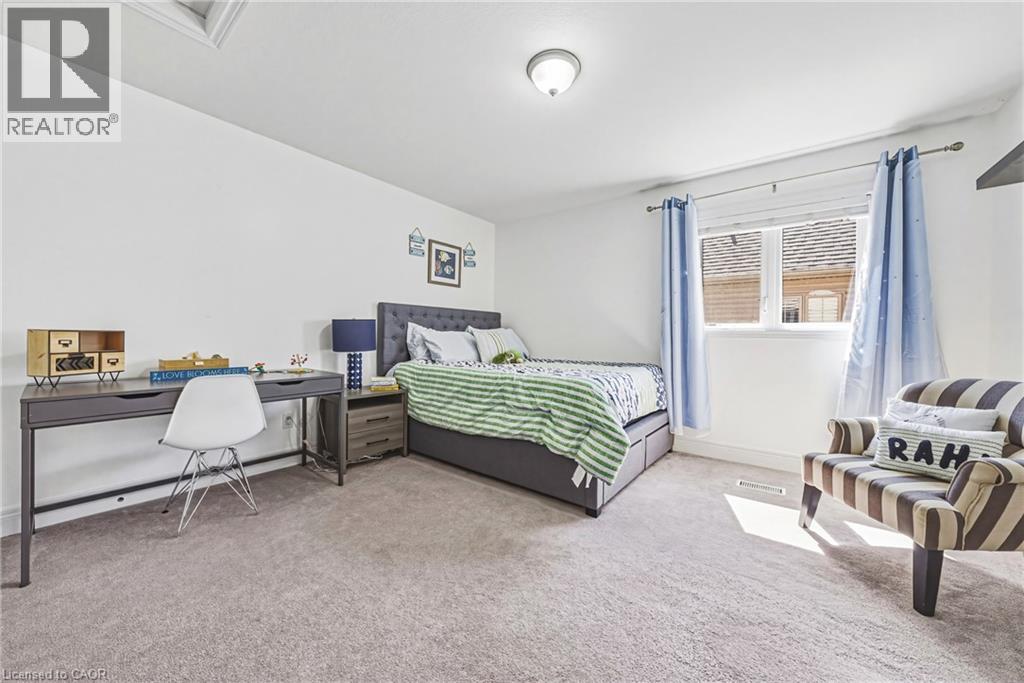 219 WALKER Street thumbnail 26