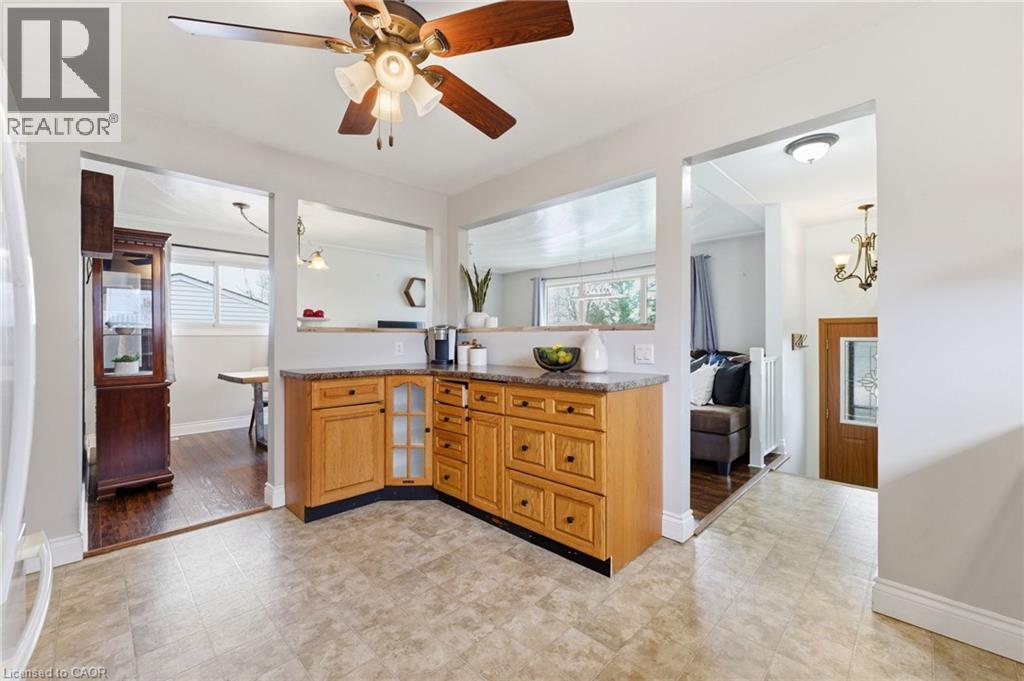 13 GREENWOOD Drive thumbnail 10