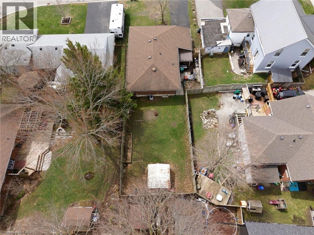 13 GREENWOOD Drive thumbnail 36