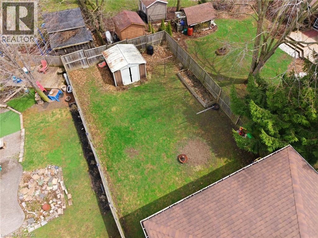 13 GREENWOOD Drive thumbnail 34