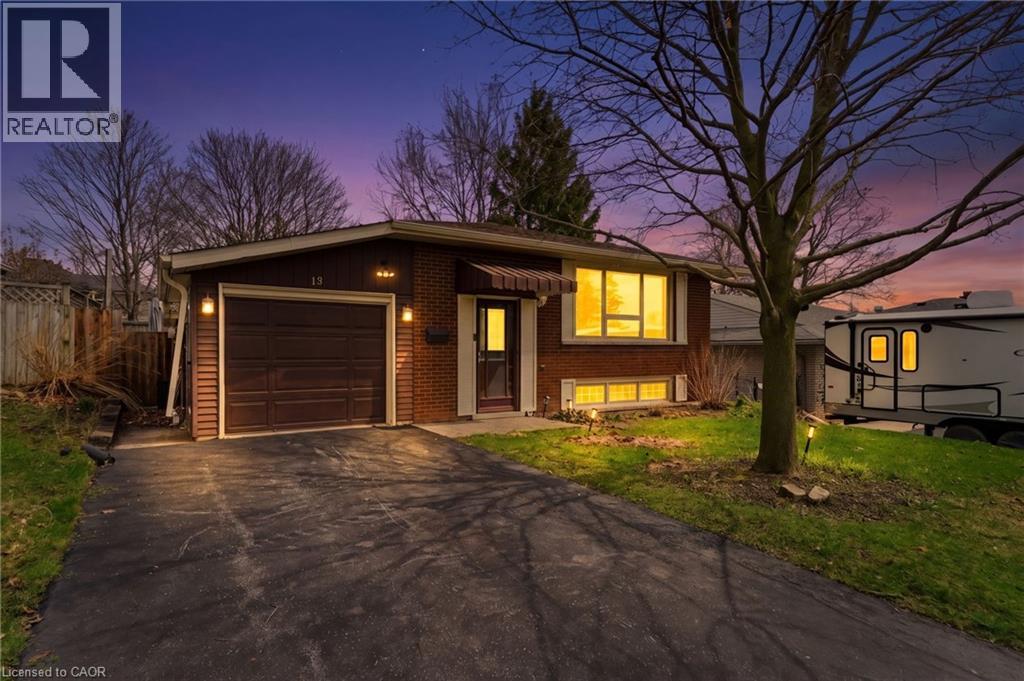 13 GREENWOOD Drive thumbnail 37