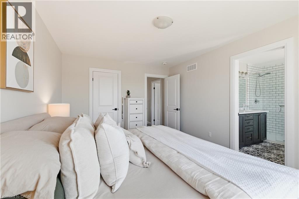 38 SPORTSMAN HILL Street thumbnail 25