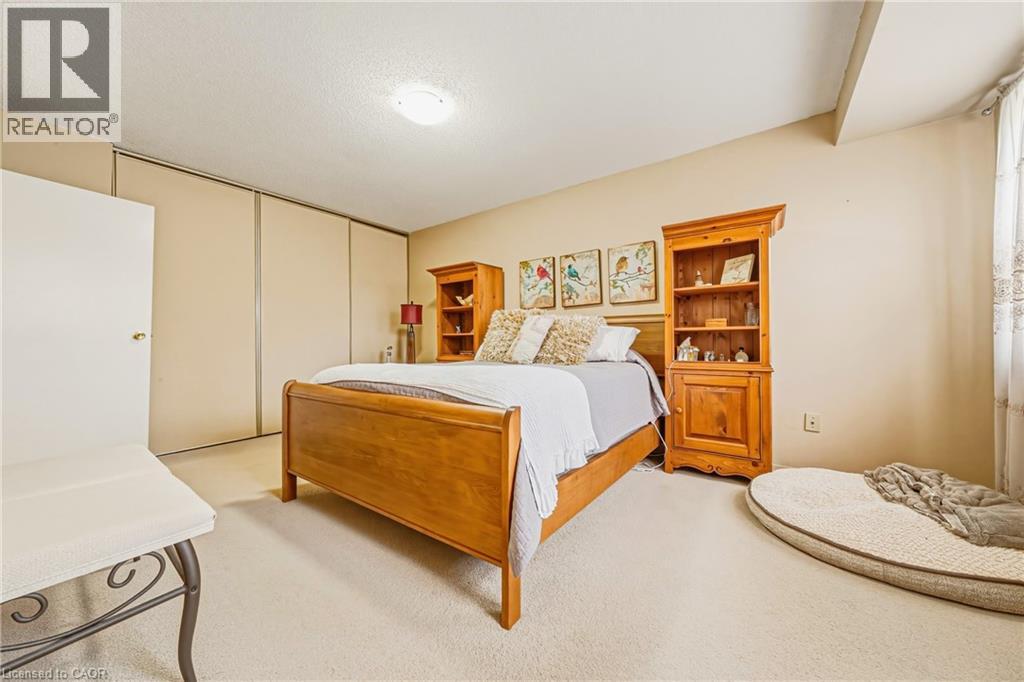 26 POPLAR Drive Unit# 25 thumbnail 21