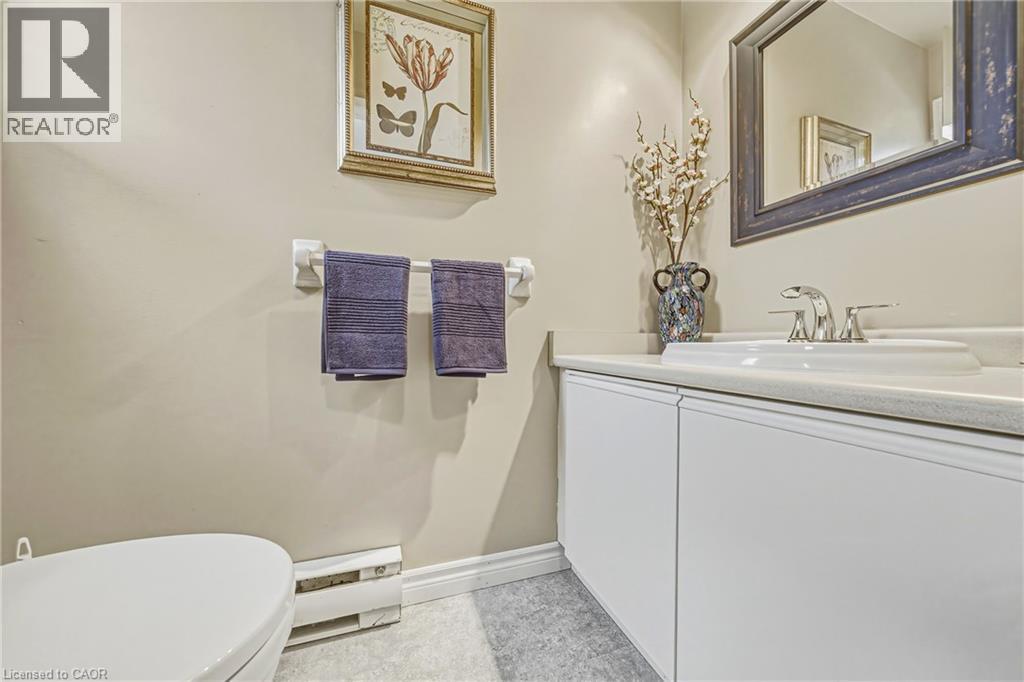 26 POPLAR Drive Unit# 25 thumbnail 16