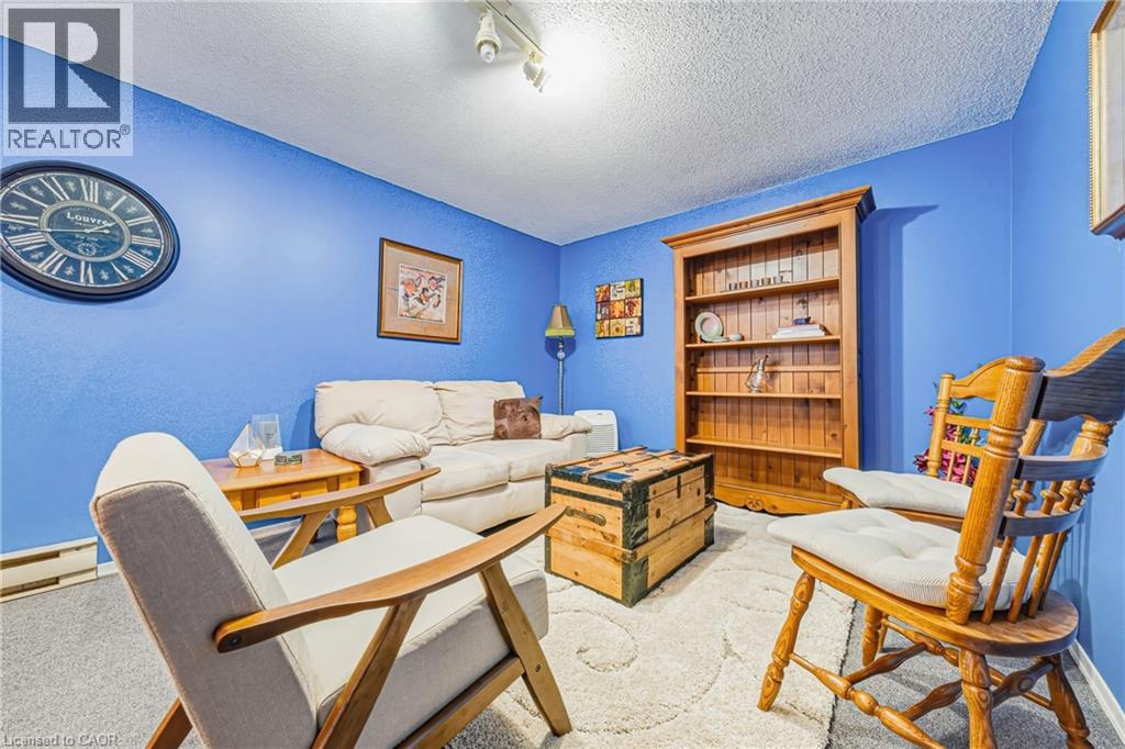 26 POPLAR Drive Unit# 25 thumbnail 29