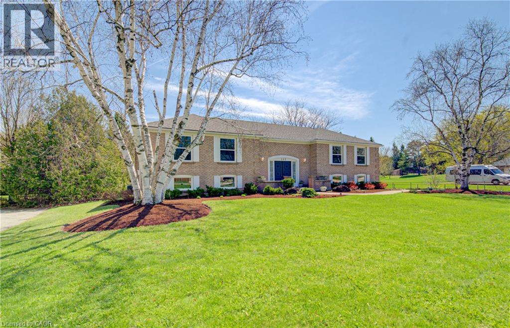 395 WARRINGTON Drive thumbnail 2