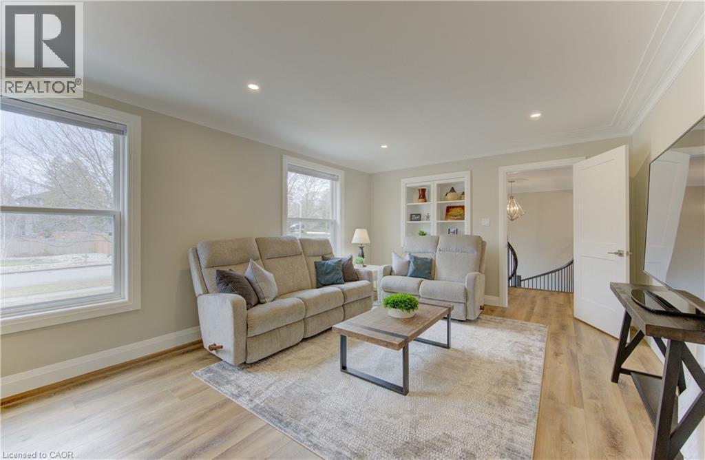 395 WARRINGTON Drive thumbnail 23